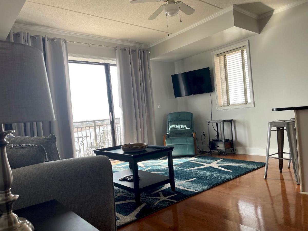 Апартаменты Water Street Retreat 04 Уилмингтон Экстерьер фото
